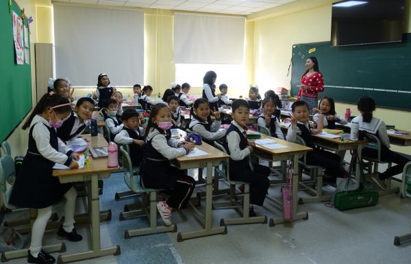 小学生の授業様子