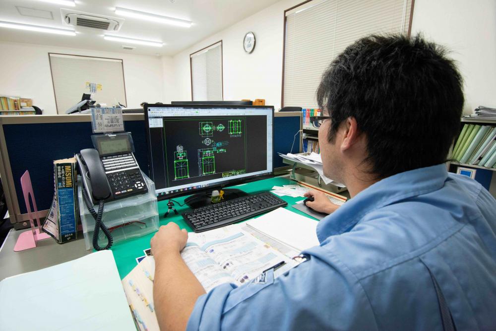 機械・機構設計※大手EC企業などの産業機械をオーダーメイドで企画・設計します