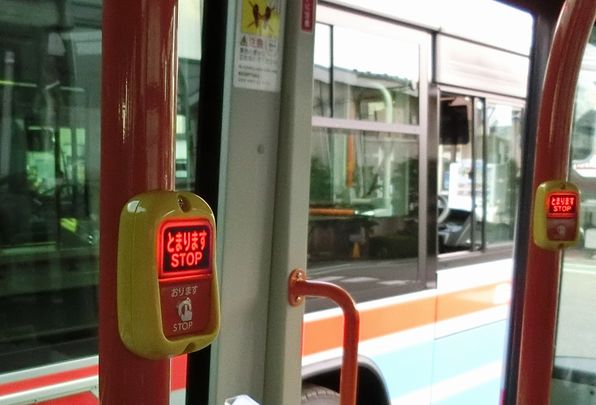 バスに搭載される機器の回路設計